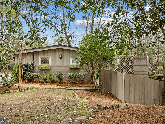 2nd image of 2347 Drew Valley Rd NE