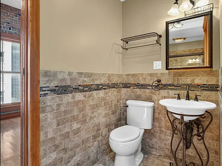 130 W 10th St #2/3 — Photo 4