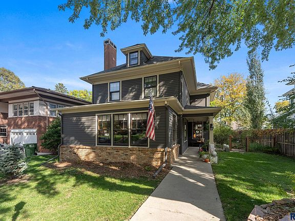 3rd image of 1218 S 1st Ave