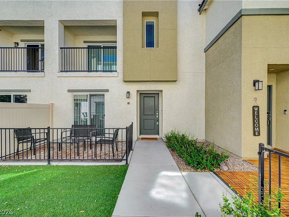1st image of 12328 Golden Wreath Rd #4