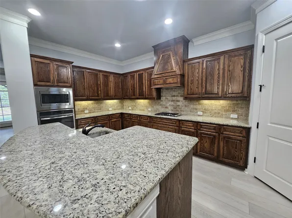 351 Watermere Dr, Southlake, TX 76092