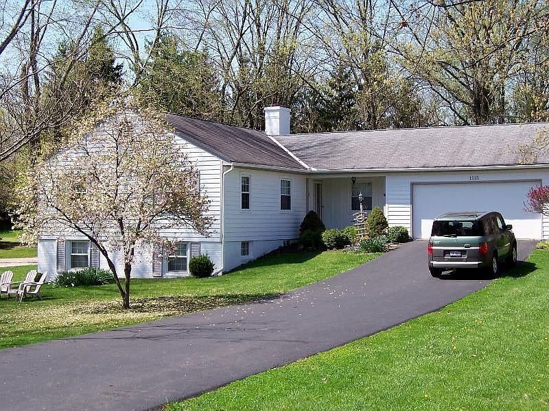 1st image of 1115 Beechview Dr S