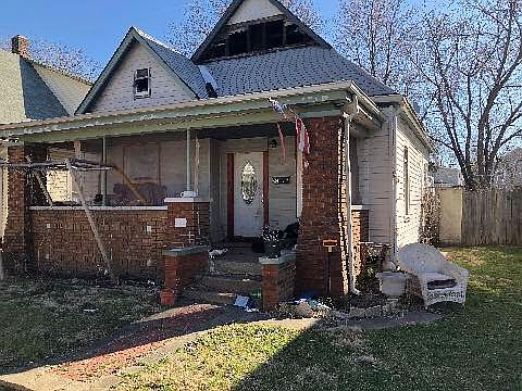 2nd image of 229 N Holmes Ave