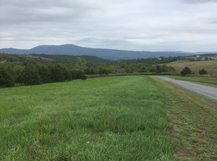 Sawgrass Dr, Cabins, WV 26855