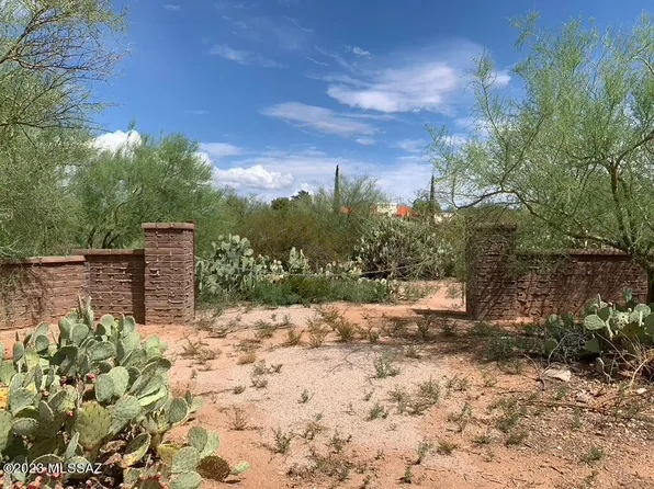 436 N Sahuara Ave, Tucson, AZ 85711