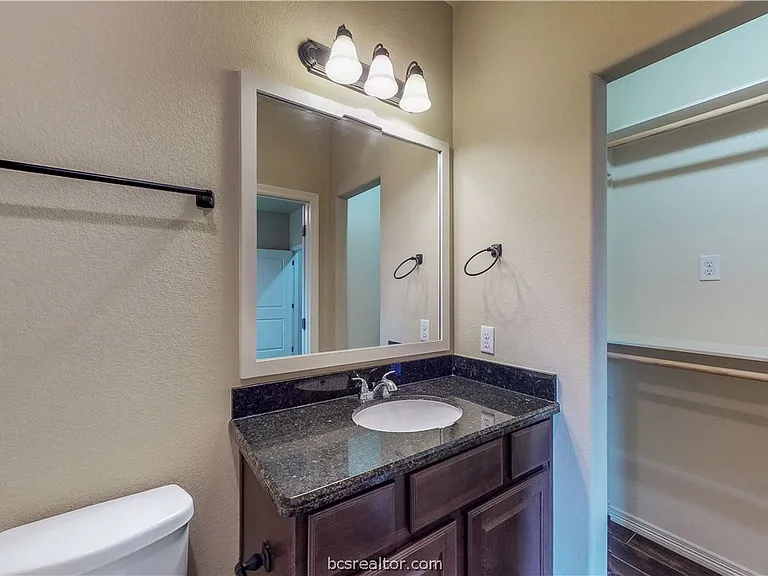 111 Southland St — Photo 23