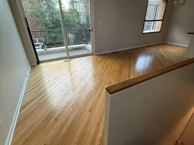 1777 W Altgeld St #F — Photo 10
