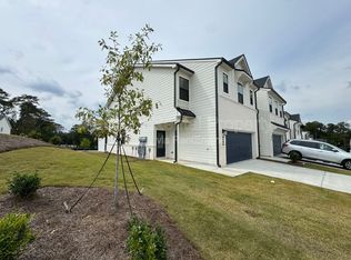 1920 Westwind St, Lawrenceville, GA 30043