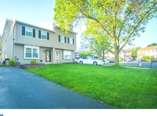 122 Brownstone Ln, Horsham, PA 19044