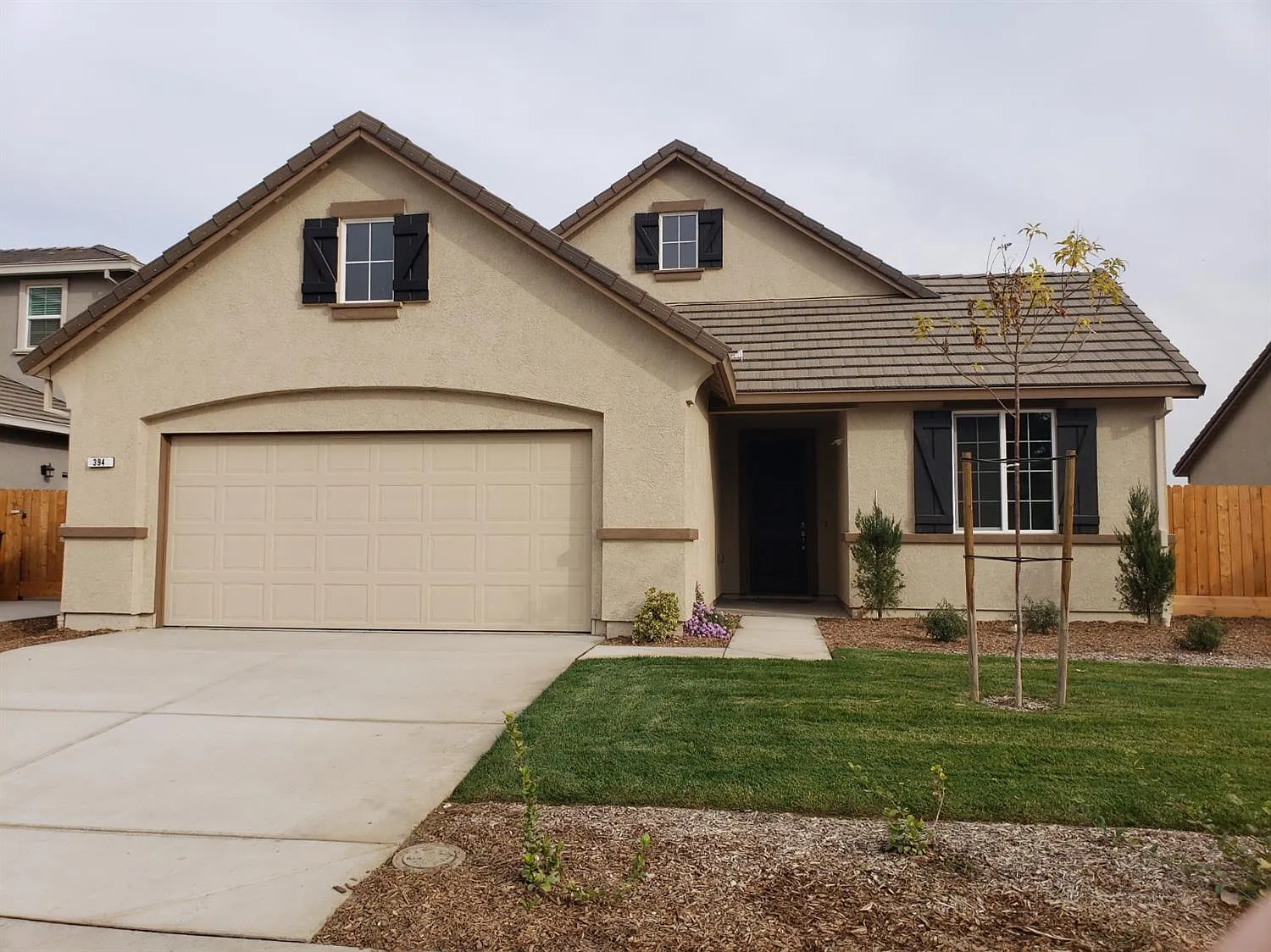 394 Carly Anne Dr photo 1