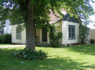 1530 S Highland Ave, Chanute, KS 66720