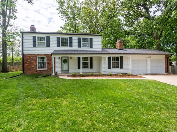 400 Wicksworth Ln, Saint Louis, MO 63122