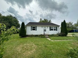 805 E Washington St, Parker City, IN 47368