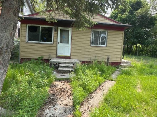 19326 Andover St, Highland Park, MI 48203