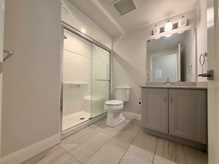 5698 Main St #405 — Photo 13