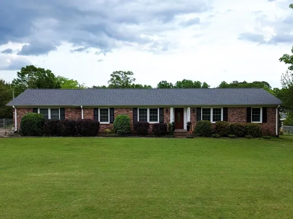 1201 Three Bridges Rd, Easley, SC 29642