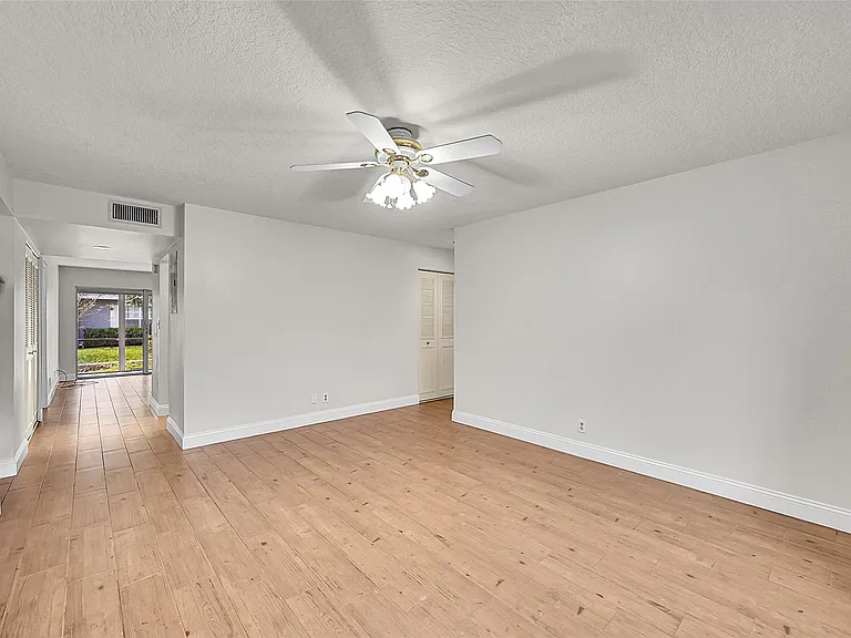 428 NW 70th Ave #140 — Photo 13