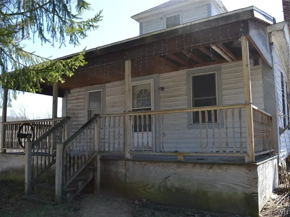 11423 Route 98, Freedom, NY 14065