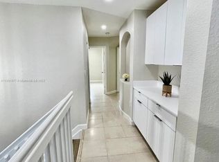 11190 NW 73rd Ter #11190, Miami, FL 33178