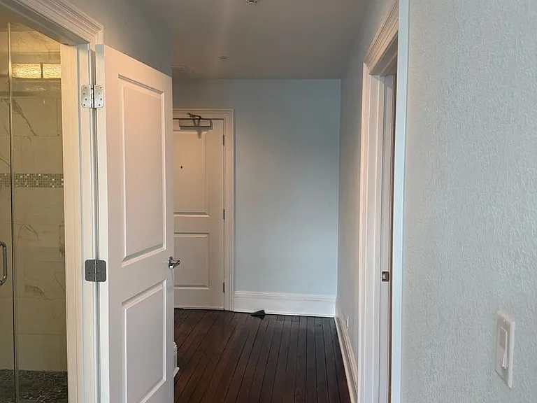 127 W Main St — Photo 5
