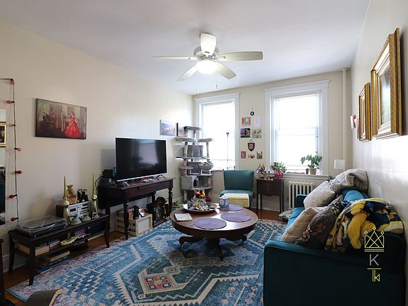 2nd image of 84 Sutherland Rd APT 3