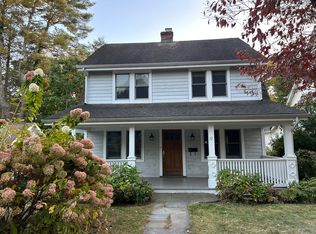 10 Jackson St, Cos Cob, CT 06807