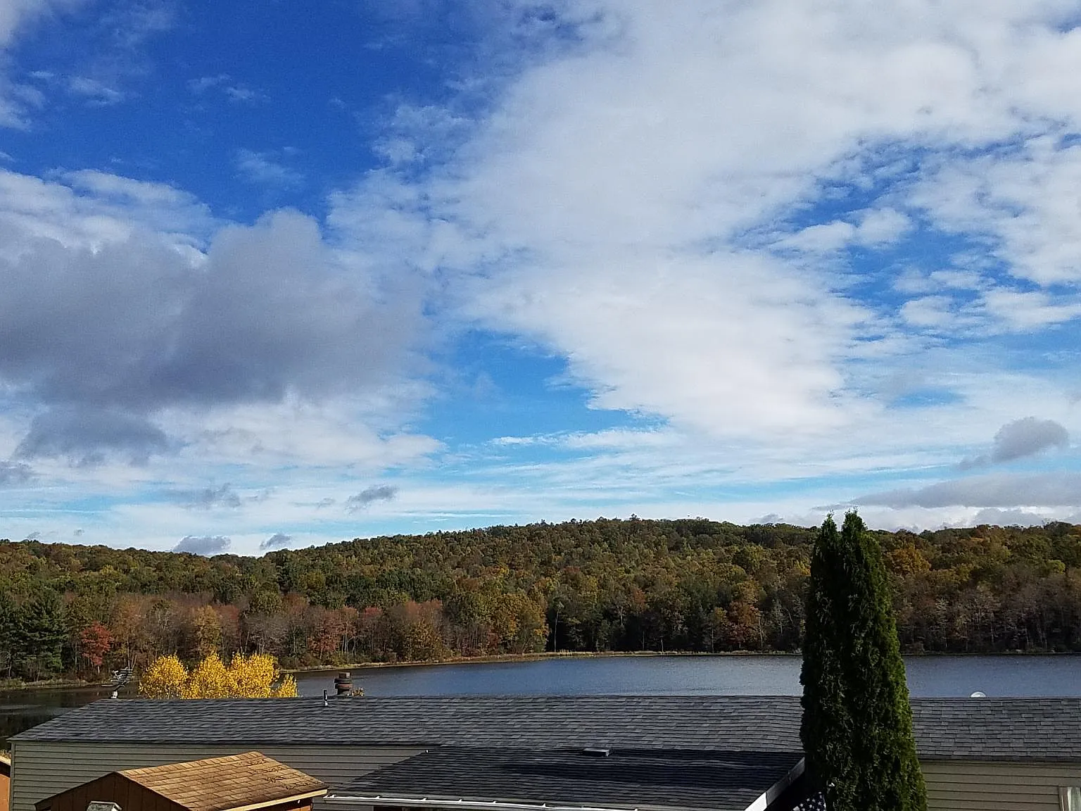 Oakwood Lake Village — Photo 3