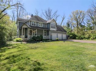 112 Riverside Dr, Yorkville, IL 60560