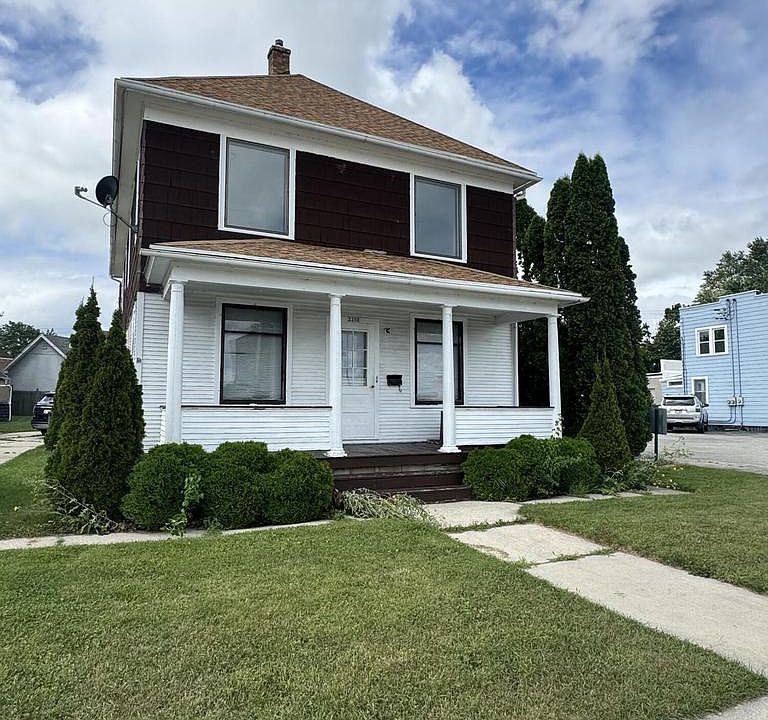 1st image of 2250 Calumet DRIVE