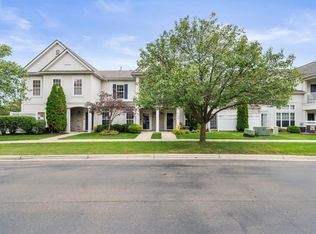 25723 S Maritime Cir, Harrison Township, MI