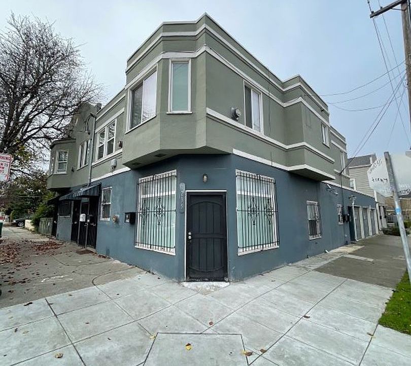 1st image of 1229-1235 Peralta St #1233