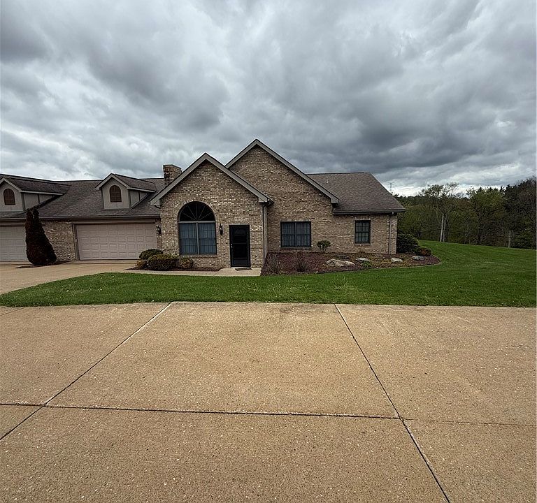1st image of 49092 Eagle Dr