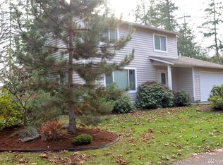 2867 Sand Dollar Rd W, Bremerton, WA 98312