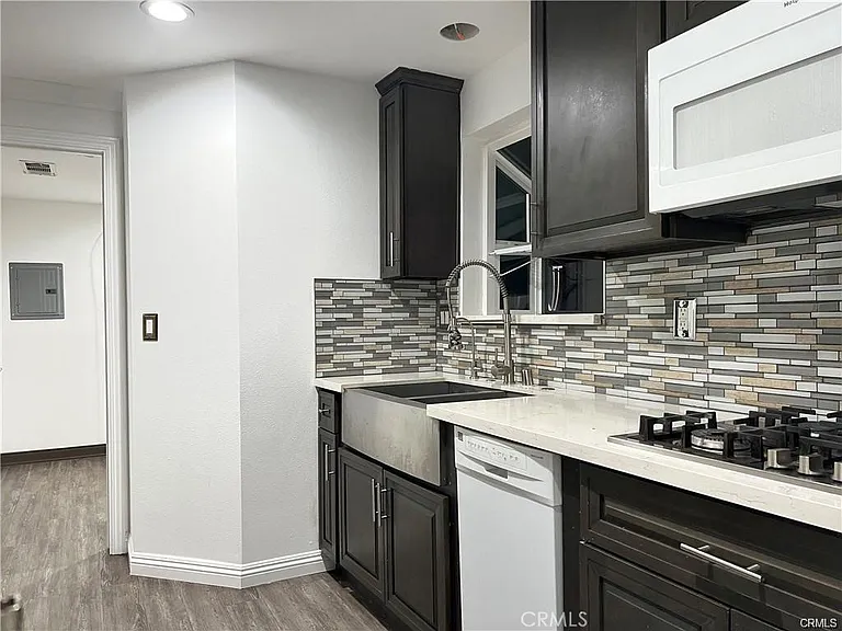 3148 Wilson Way — Photo 5