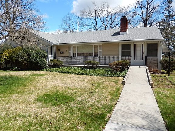 5th image of 28 Mountain Ave