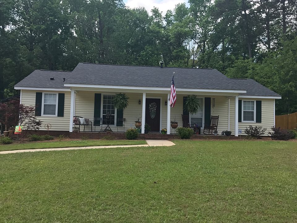 1st image of 4329 Roswell Dr