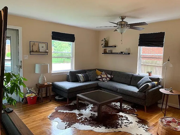 4000 Augusta Ave — Photo 3