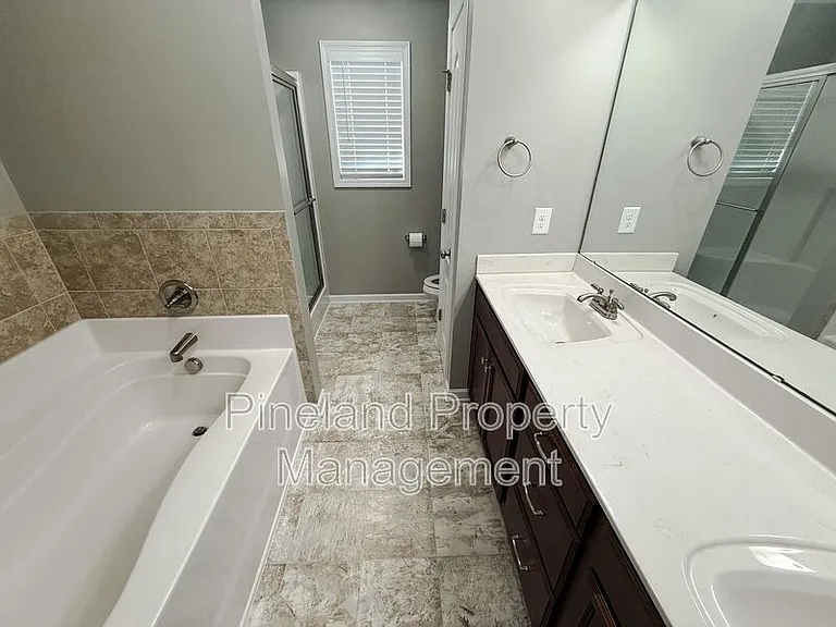 268 Chatfield Dr — Photo 10