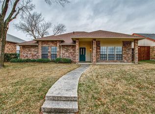 4261 Arbor Creek Dr, Carrollton, TX 75010