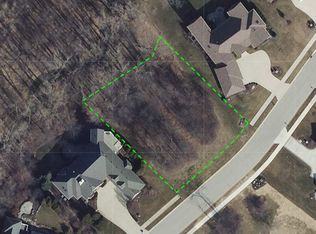 3912 Vermilion Clfs, Fort Wayne, IN 46814