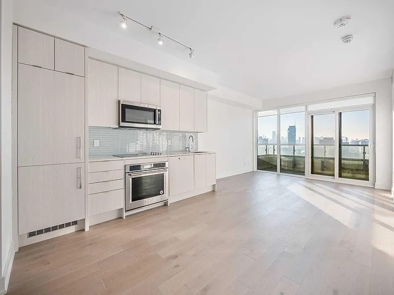 181 Bedford Rd — Photo 12