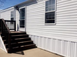 2506 Canyon St SW, Cedar Rapids, IA 52404