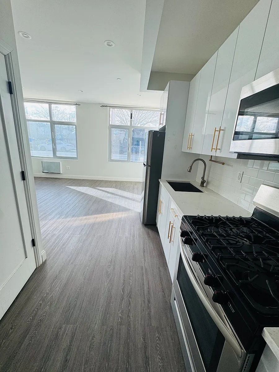 Building Photo - 8615 Rockaway Blvd #1A