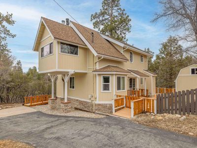 675 Inyo Ave, Sugarloaf, CA, 92386