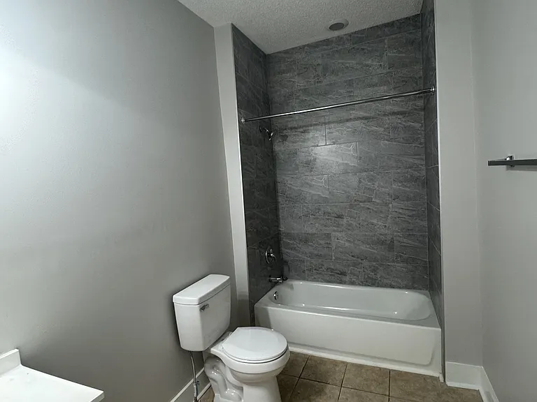 66 Amherst St #B — Photo 6
