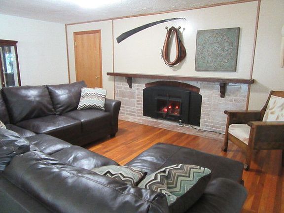 3rd image of 3311 W Highway 2