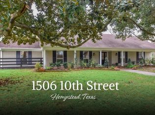 1506 10th St, Hempstead, TX 77445