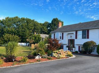 8 Park Cir, Attleboro, MA 02703