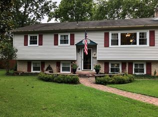 5615 Marble Arch Way, Alexandria, VA 22315