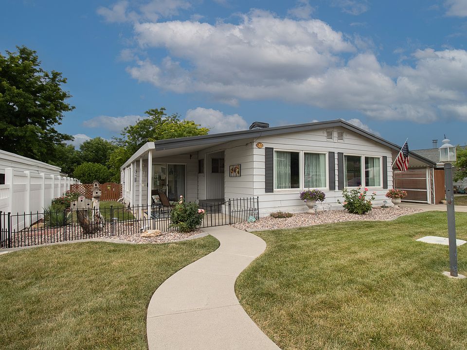 1st image of 77 Alta View Way